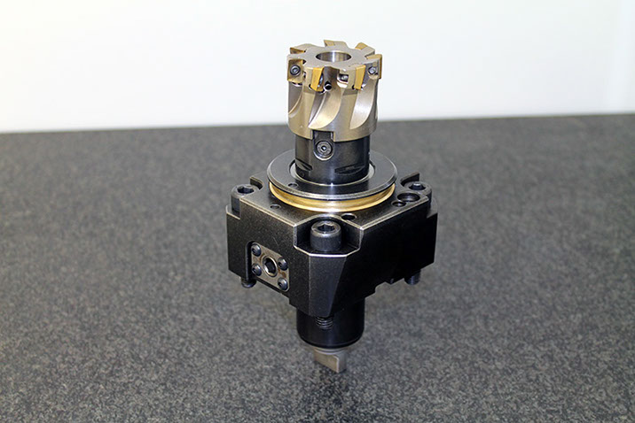 Réparation de porte outils et unité de taillage pour tour CN, tour multibroches, centre d'usinage et machine outils.