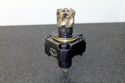 Réparation de porte outils et unité de taillage pour tour CN, tour multibroches, centre d'usinage et machine outils.