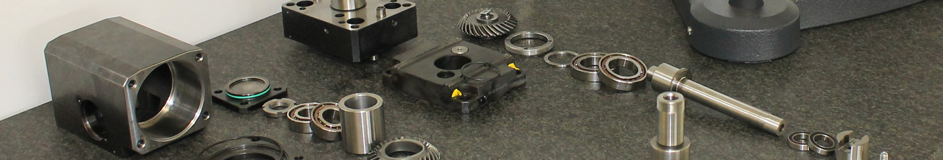 Réparation de porte outils, développement de porte outils, unité de taillage.